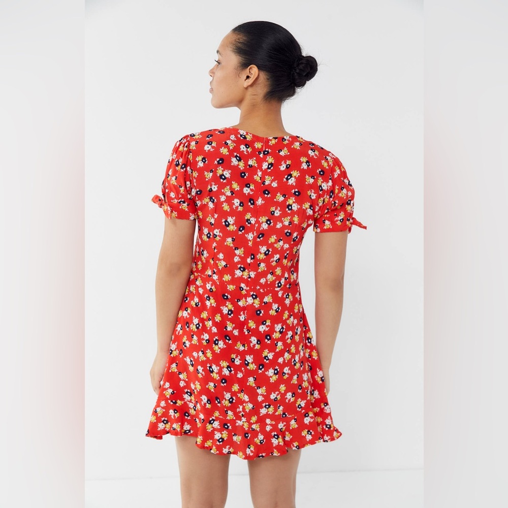 Faithfull The Brand Daphne Floral Short Sleeve Mini Dress - Picture 16 of 16